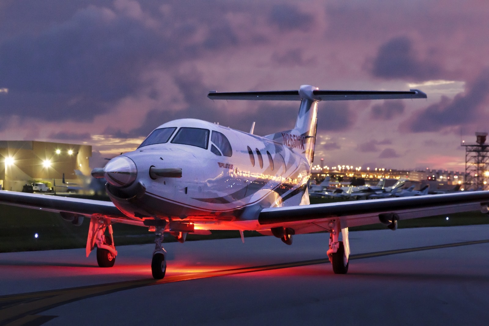 Pilatus PC-12 turboprop for Las Vegas charter